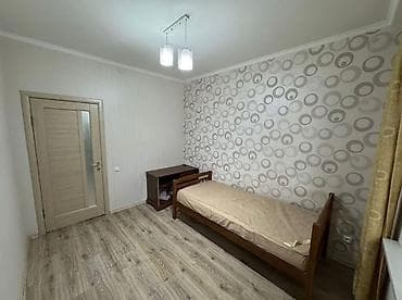 red centr: 3 комнаты, 79 м², Элитка, 9 этаж, Косметический ремонт — 2