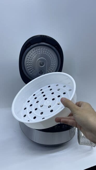 чоппер кухонный техномир: Модель: Техномир М-70 ⚡ Мощность: 860 Вт 💧 Объем чаши: 5 литров 🎛️ — 3