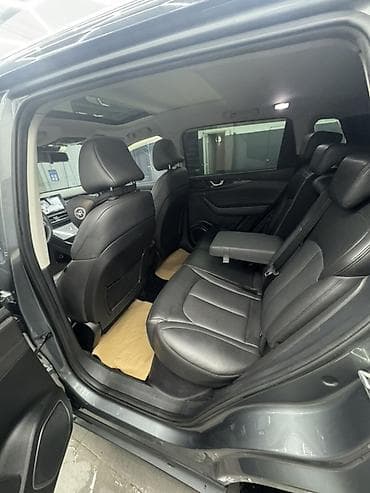 mers eshka: Weltmeister W6, 2022 г., 61000 км, Передний, В наличии — 8