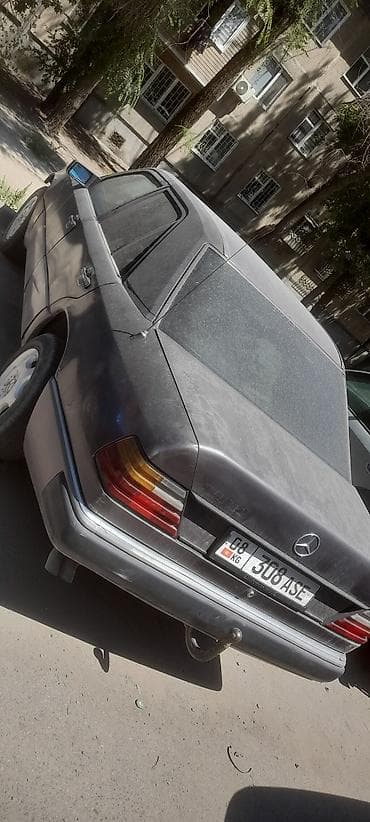 кулиса 124: Mercedes-Benz W124: 1990 г., 2.3 л, Автомат, Дизель, Седан — 1