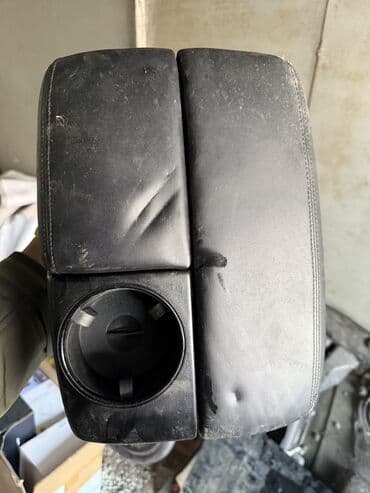 фара на лексус lx 570 цена оригинал: Комплект передних фар Audi Б/у, Оригинал — 6