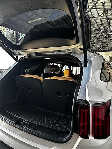 byd e7: Kia Sorento: 2021 г., 1.6 л, Автомат, Гибрид, Внедорожник — 5