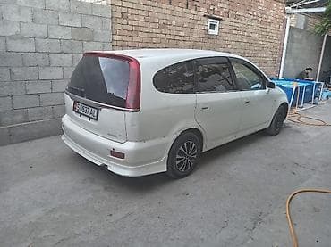 Honda Stream: 2002 г., 1.7 л, Автомат, Бензин, Минивэн at lalafo.kg Honda Stream: 2002 г., 1.7 л, Автомат, Бензин, Минивэн