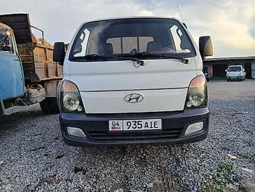 күзгү: Жеңил жүк ташуучу унаа, Hyundai, Стандарт, Колдонулган — 2