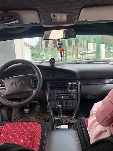 аванта 1996: Audi A6: 1996 г., 2.6 л, Механика, Бензин, Седан — 7