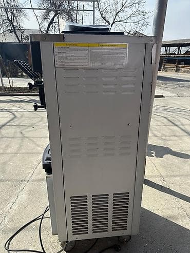 аппарат бизнес: Профессиональный аппарат для мягкого мороженого (софт). - Настольная — 2