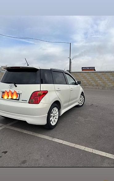 2 gz: Toyota Ist: 2003 г., 1.5 л, Автомат, Бензин, Хэтчбэк — 4
