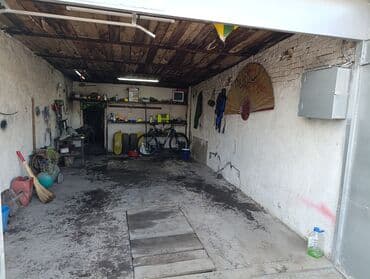 продаю ребенка: 36 м², Кирпичный | Смотровая яма, Охрана, Подвал, погреб — 2