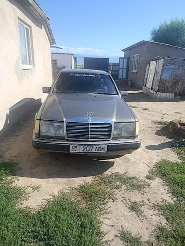 Продажа авто: Mercedes-Benz E-класс AMG: 1991 г., 2.3 л, Механика, Бензин, Седан — 4