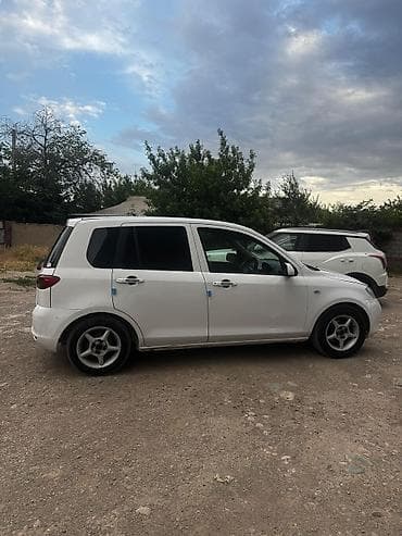 Унаа сатуу: Mazda Demio: 2004 г., 1.3 л, Автомат, Бензин, Хетчбек — 6