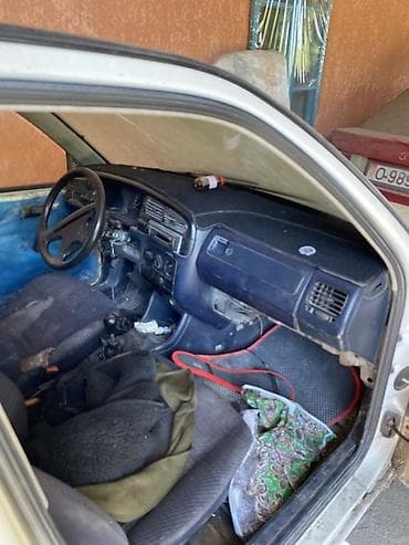 капот миллениум: Volkswagen Vento: 1992 г., Механика, Седан — 1