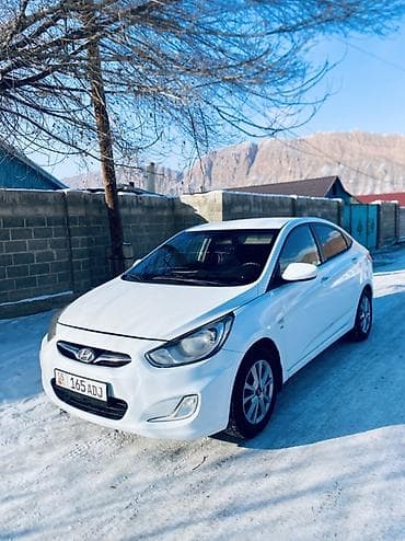 бу чехол: Hyundai Solaris: 2011 г., 1.6 л, Автомат, Бензин, Седан — 6