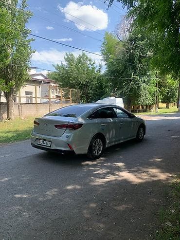 машина golf: Hyundai Sonata: 2018 г., 2 л, Автомат, Газ, Седан — 5