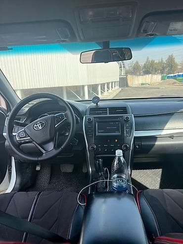 prius 2012: Toyota Camry: 2015 г., 2.5 л, Автомат, Бензин, Седан — 10