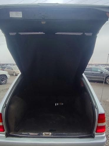 кабина мерседес: Mercedes-Benz W124: 1995 г., 2.2 л, Механика, Бензин, Универсал — 7