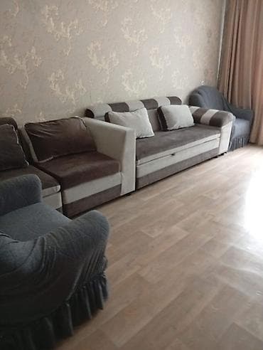 кушетка на аренду: 2 комнаты, Собственник, Без подселения, С мебелью полностью — 1