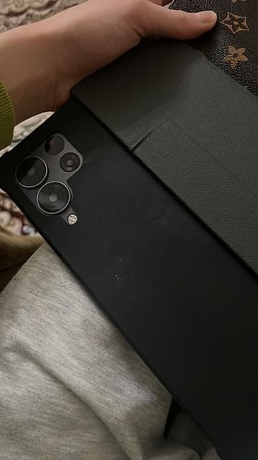 jbl go2: Планшет, Viewsonic, 10" - 11", Wi-Fi, Классический цвет - Черный — 3