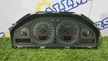 сколько стоят электронные часы: Volvo XC90 T6 v-2.9 2003 год щит приборов — 1