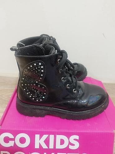 Балдардын кийим-кечелери жана бут кийимдери: Ботинки детские, 32 размер, пару раз одел ребенок осенью, весной стали — 1