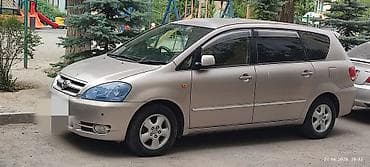 Toyota Ipsum: 2003 г., 2.4 л, Автомат, Бензин, Минивэн at lalafo.kg Toyota Ipsum: 2003 г., 2.4 л, Автомат, Бензин, Минивэн