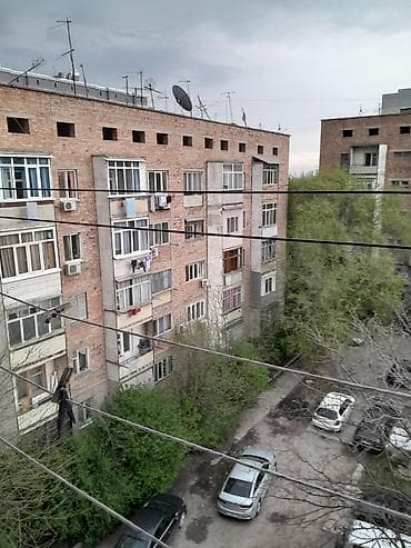 сдаю комнату с подселением: Комната/место в квартире - Отдельная спальня с двумя односпальными — 2