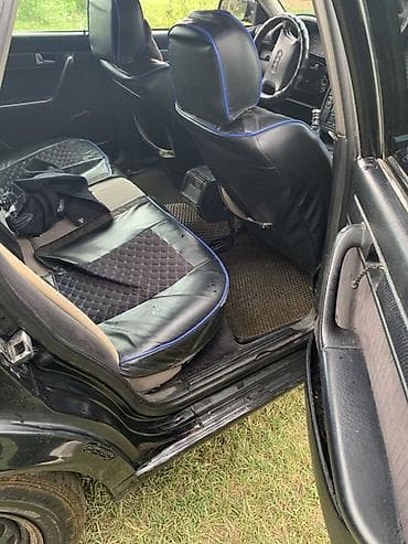 fit shuttle: Audi A6: 1994 г., 2.6 л, Механика, Бензин, Седан — 10