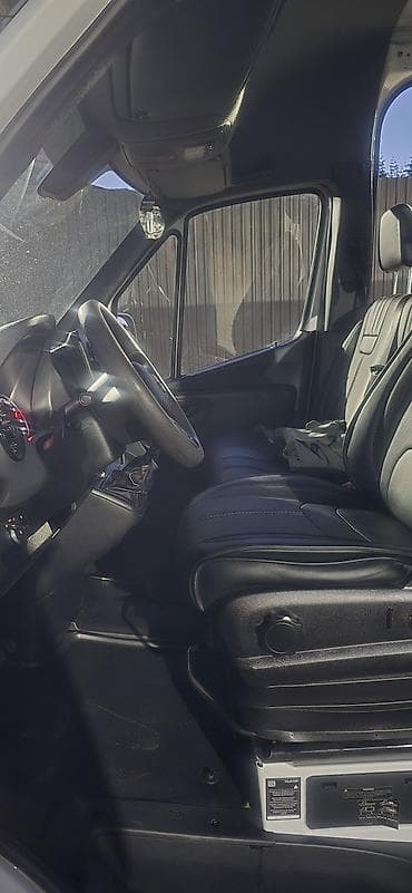 daf xf: Пассажирский микроавтобус Mercedes‑Benz Sprinter 18 мест (длинная — 10