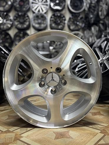 Литые Диски R 17 Mercedes-Benz, Комплект, отверстий - 5, Новый at lalafo.kg Литые Диски R 17 Mercedes-Benz, Комплект, отверстий - 5, Новый