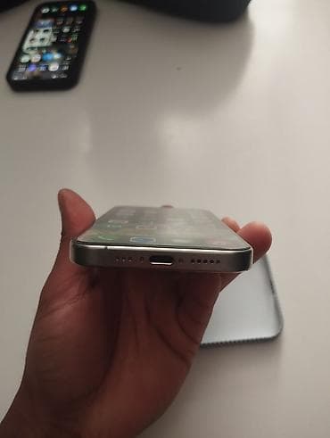купить apple watch в бишкеке: IPhone 15 Pro, Natural Titanium, Чехол — 3