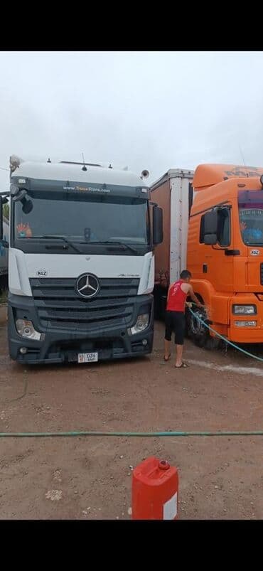 срочно продаю нужны деньги очень срочно: Тягач — 1