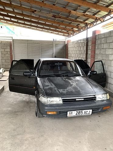 lada car: Toyota Carina: 1989 г., 1.6 л, Бензин, Седан — 1