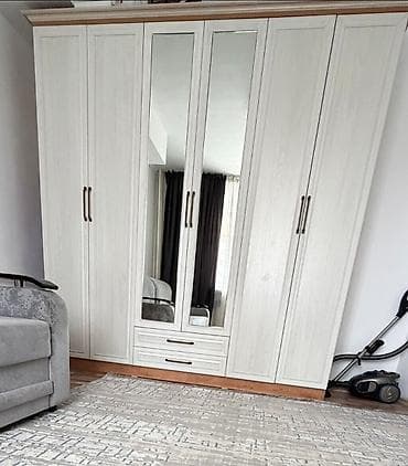 Квартиры: 2 комнаты, 40 м², Гостиничный тип, 4 этаж, Евроремонт — 4