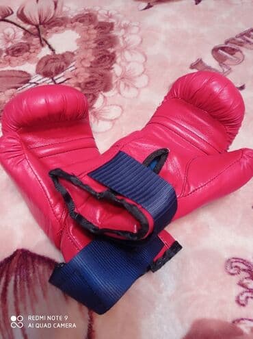электросамокаты каракол: Прод. боксерские перчатки детские до 12лет. Находятся Сокулук. Есть — 2