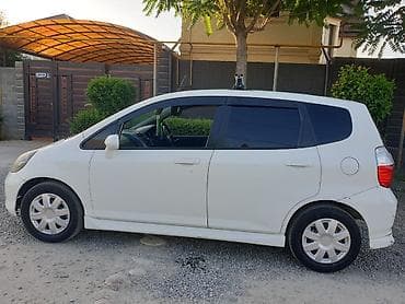 вид машина: Honda Fit: 2003 г., 1.5 л, Вариатор, Бензин, Хэтчбэк — 5