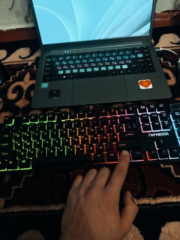 Ноутбуки: Клавиатура, Проводное подключение, Размер: 100% — 1