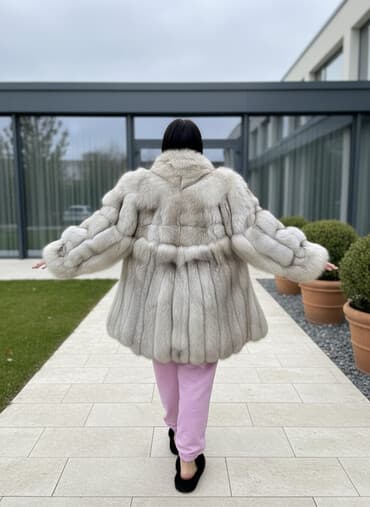 платья из панбархата на шифоне для полных: Шуба, Песец, Короткая модель, Германия, 8XL — 2