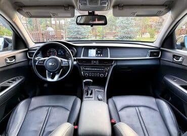 дом калесах: Kia K5: 2018 г., 2 л, Типтроник, Газ, Седан — 8
