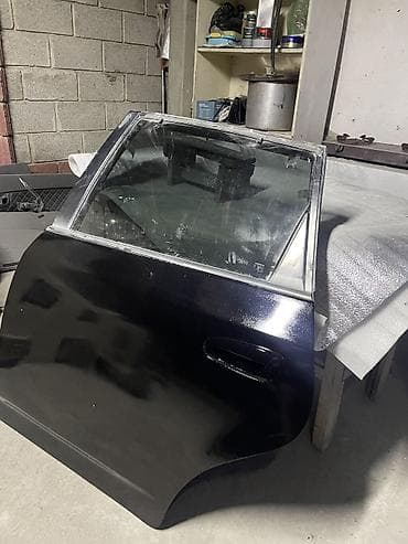 Унаа тетиктери: Эшик Арткы оң Honda, Оригинал — 1