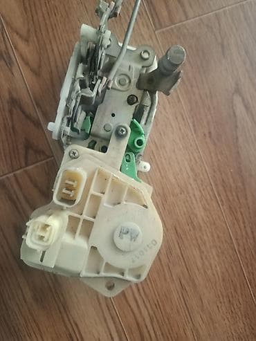 задняя дверь хонда стрим: Замок двери Honda Оригинал — 2