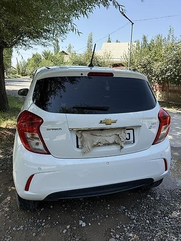 ayon y: Chevrolet Spark: 2016 г., 1 л, Автомат, Бензин, Хэтчбэк — 2