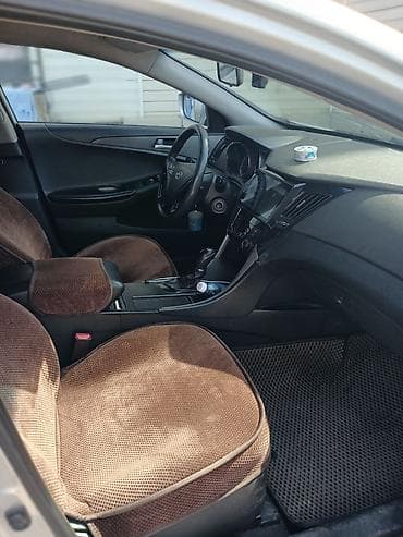 400000: Hyundai Sonata: 2012 г., 2 л, Автомат, Газ, Седан — 6