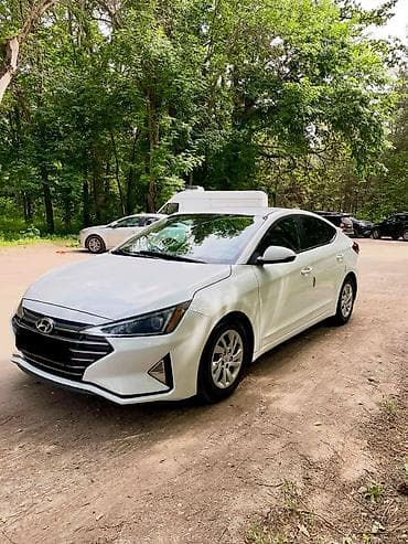 танк бу: Hyundai Elantra: 2019 г., 2 л, Автомат, Бензин, Седан — 6
