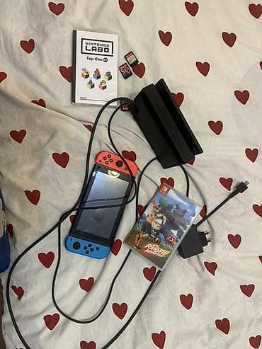 нинтендо свичь: Nintendo Switch (не OLED) с джойконами Neon Blue/Neon Red + игры — 8