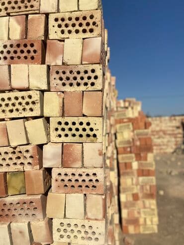 Кирпич кирпич 🧱 доставка 🚚 не дорого 🤑 ЗИЛ Хово КамАЗ портер 🚛🚛🚛🚕