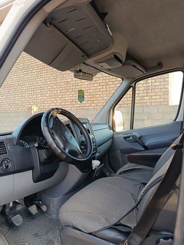 Коммерциялык транспорт: Жеңил жүк ташуучу унаа, Mercedes-Benz, Дубль, Колдонулган — 8