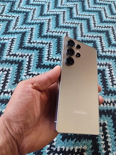 samsung s30: Samsung Galaxy S23 Ultra, цвет - Бежевый — 4