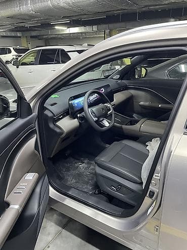 кари 55: Changan CS55 Plus: 2025 г., 1.5 л, Робот, Бензин, Кроссовер — 3