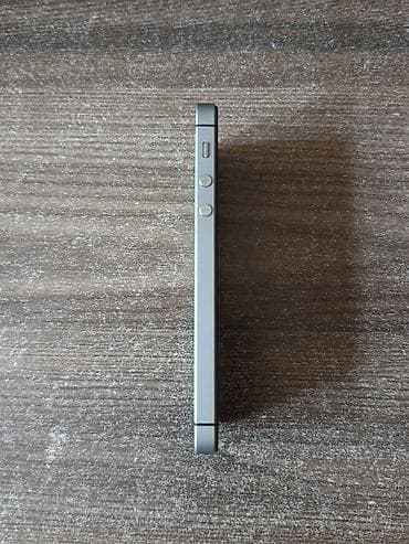 iphone se1: IPhone SE, Б/у, 128 ГБ, Space Gray, 100 % — 7