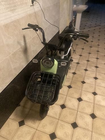 скутер магазин: Электроскутер городского типа с сиденьем и корзиной Идеален для — 2