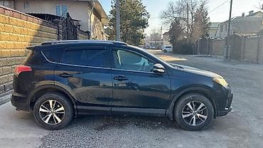 Toyota RAV4: 2018 г., 2.5 л, Автомат, Бензин